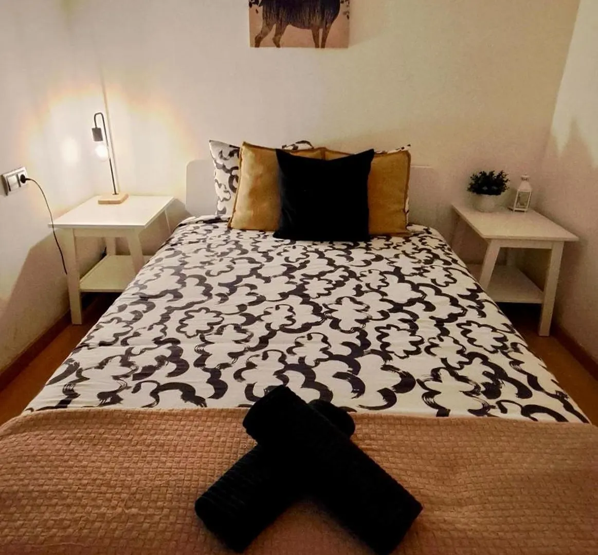 Private Room Heart Eixample Barcelona Hostel